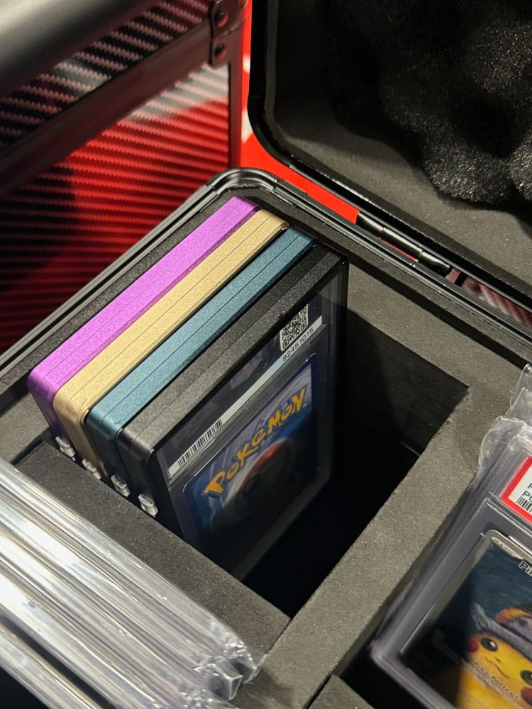 Evoretro Trading Card Suitcase Black Small Ver. 2 - Image 11