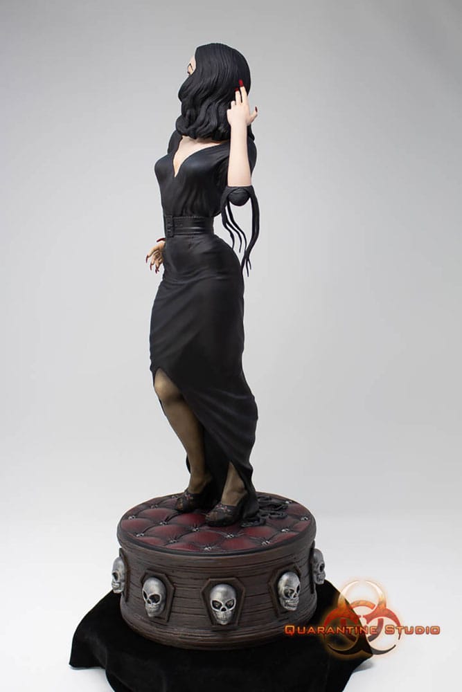 Vampira Statue 1/6 Queen of the Ghouls 43 cm - Image 8