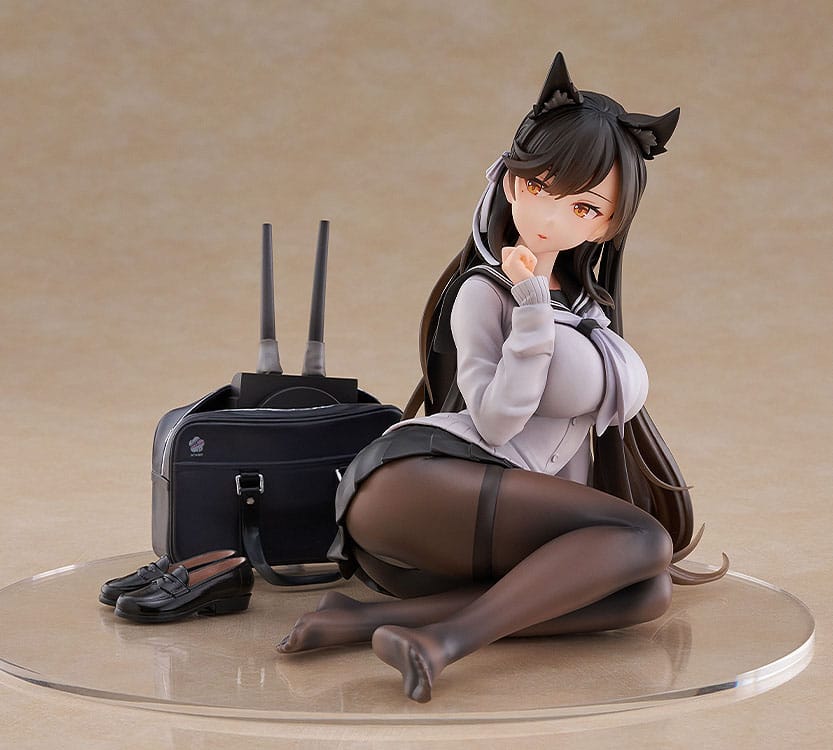 Azur Lane PVC Statue Atago (School Traumerei) 13 cm - Image 4