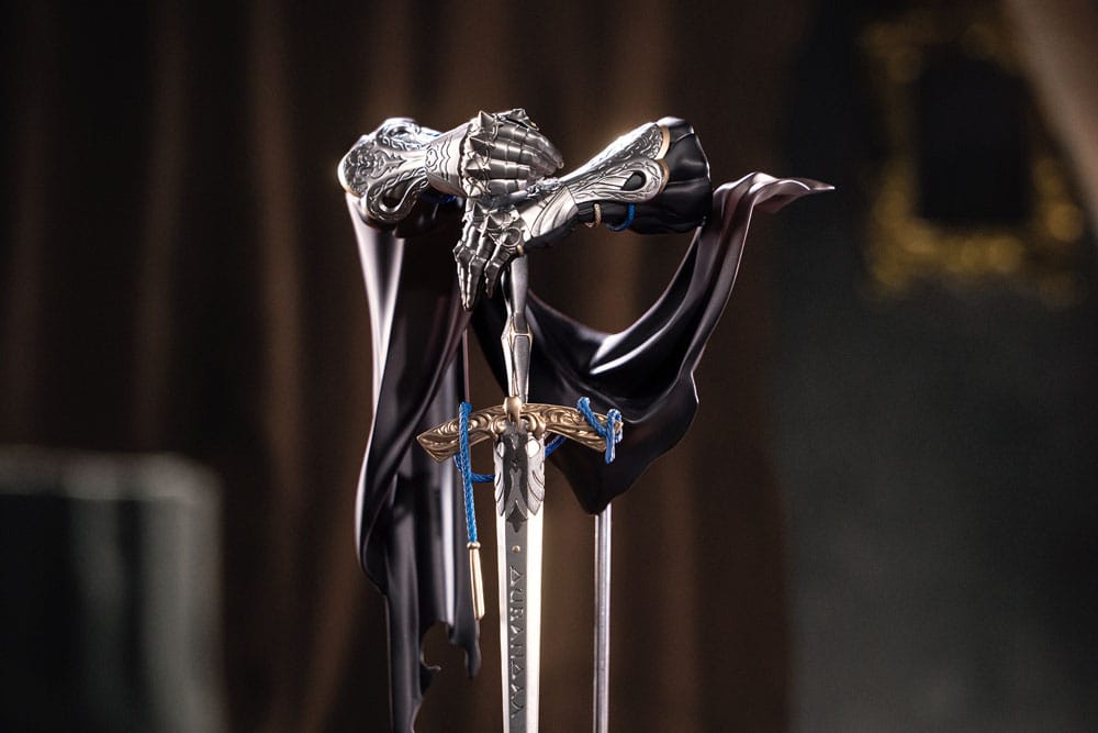 Reverse: 1999 Limepie Series PVC Statue Knight 17 cm - Image 4