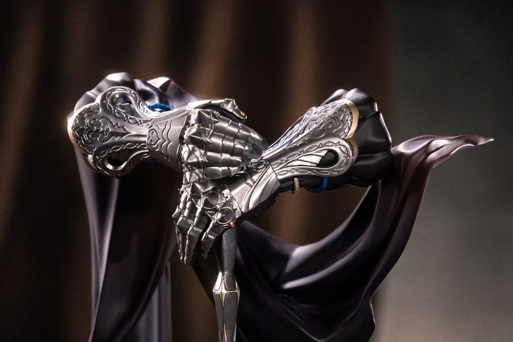 Reverse: 1999 Limepie Series PVC Statue Knight 17 cm - Image 5