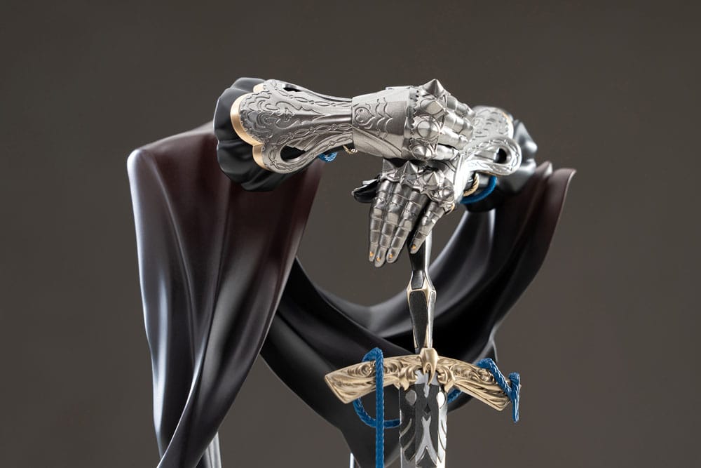 Reverse: 1999 Limepie Series PVC Statue Knight 17 cm - Image 8