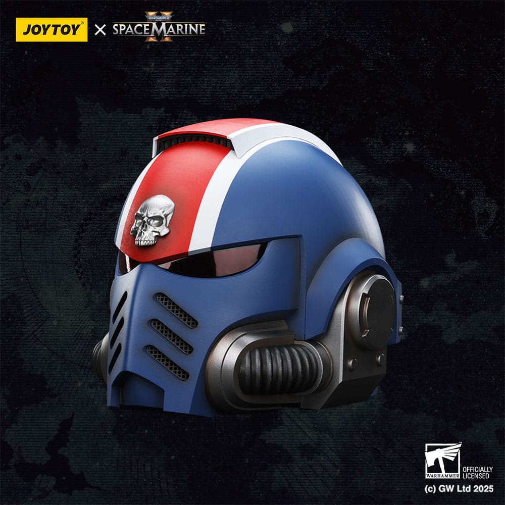 Warhammer 40,000: Space Marine 2 Replica Ultramarines Lieutenant Titus helmet 30 cm - Image 12