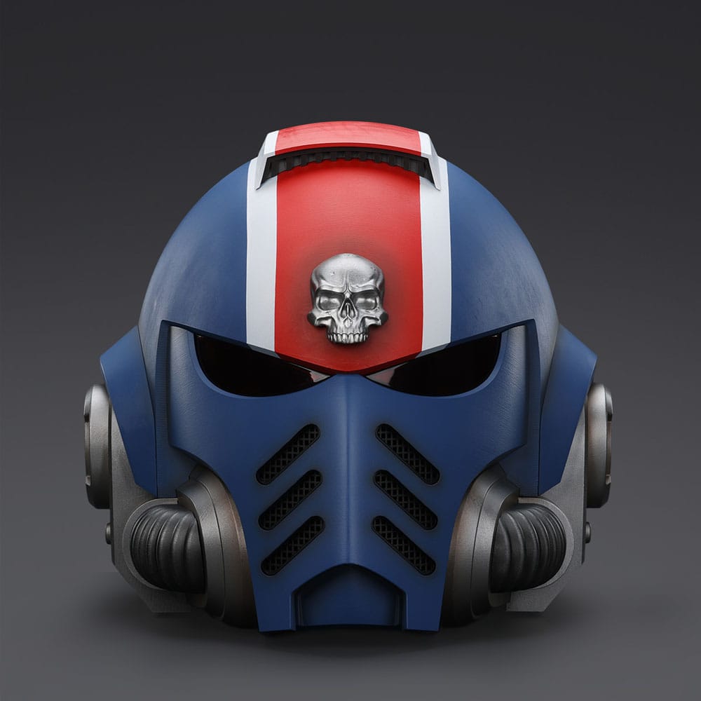 Warhammer 40,000: Space Marine 2 Replica Ultramarines Lieutenant Titus helmet 30 cm - Image 13