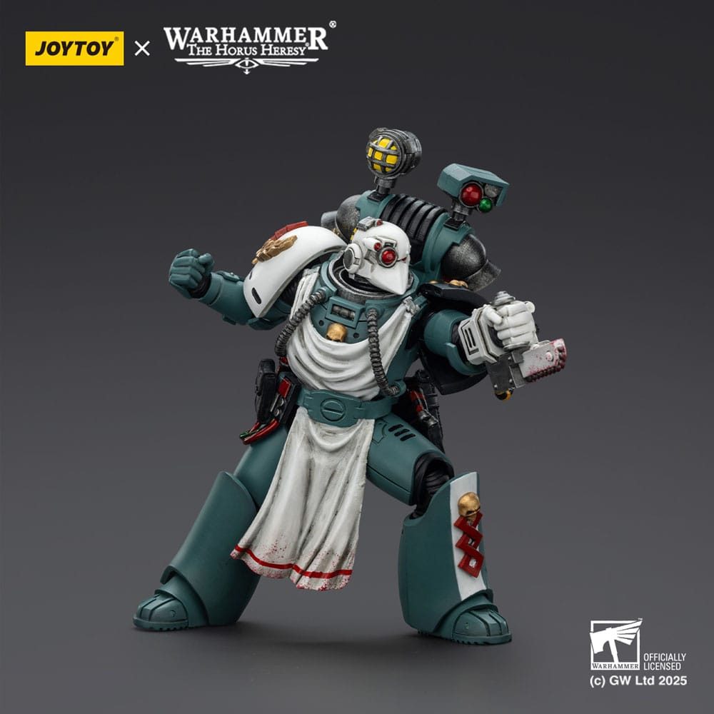 Warhammer 40,000: Sons of Horus Action Figure Legion Apothecary 12 cm - Image 5