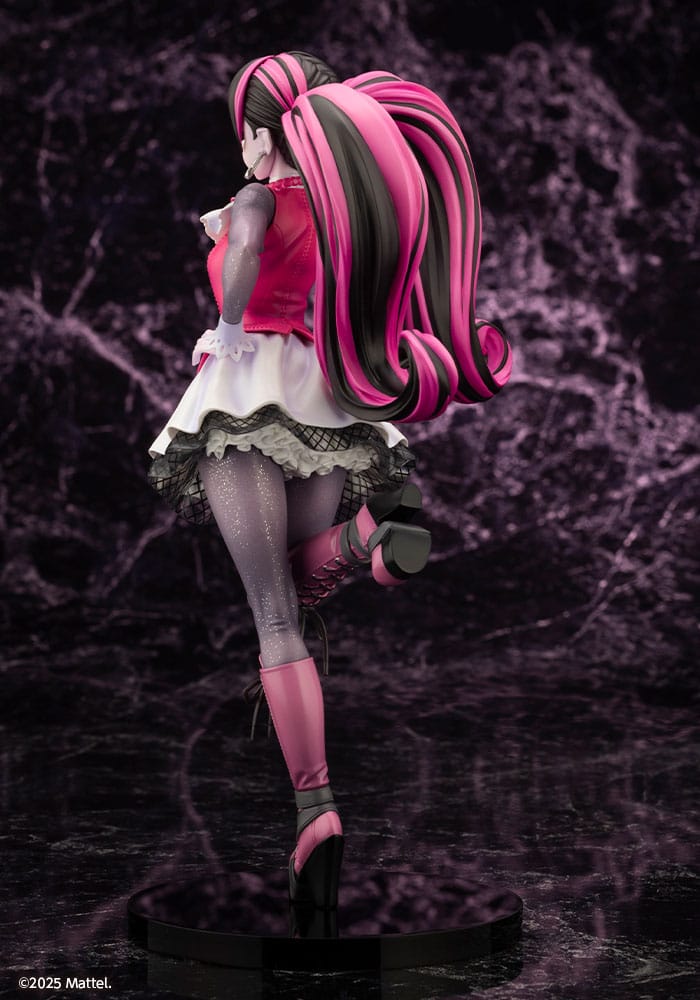 Monster High Bishoujo PVC Statue 1/7 Draculaura 26 cm - Image 4