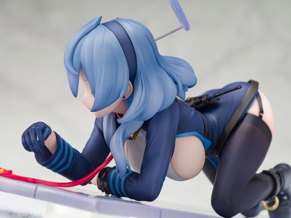 Blue Archive PVC Statue 1/7 Ako Memorial Lobby Ver. 23 cm - Image 7
