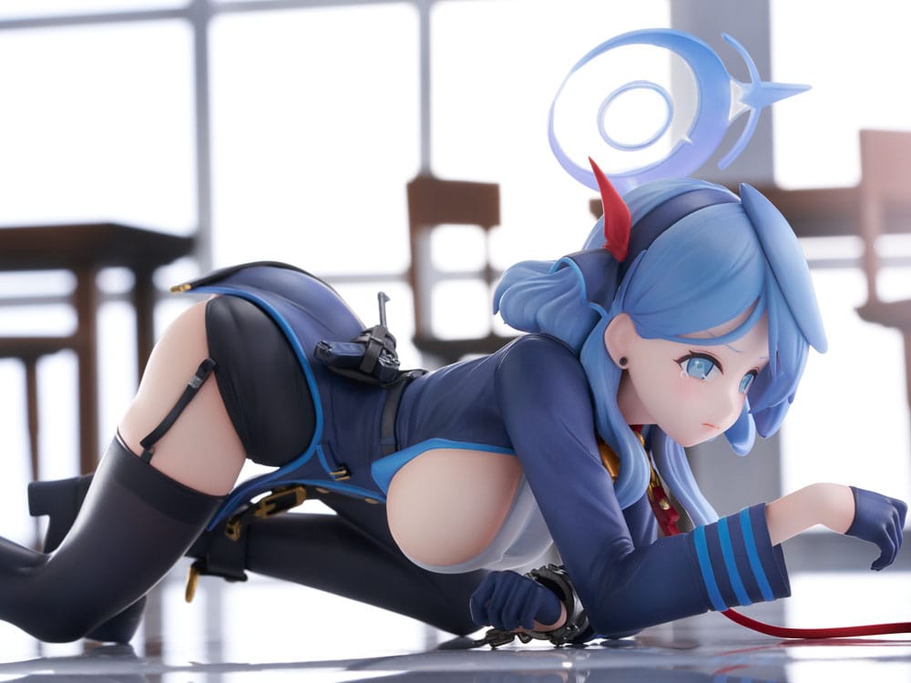 Blue Archive PVC Statue 1/7 Ako Memorial Lobby Ver. 23 cm - Image 10
