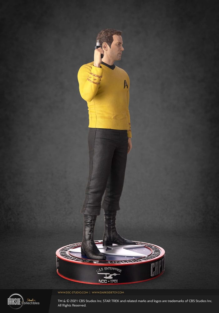 Star Trek Musuem Statue 1/3 Captain James T Kirk 64 cm - Image 16