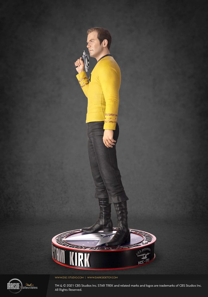 Star Trek Musuem Statue 1/3 Captain James T Kirk 64 cm - Image 20