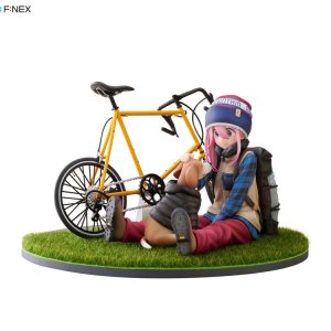 Laid Back Camp F:NEX PVC Statue 1/7 Nadeshiko Kagamihara 13 cm