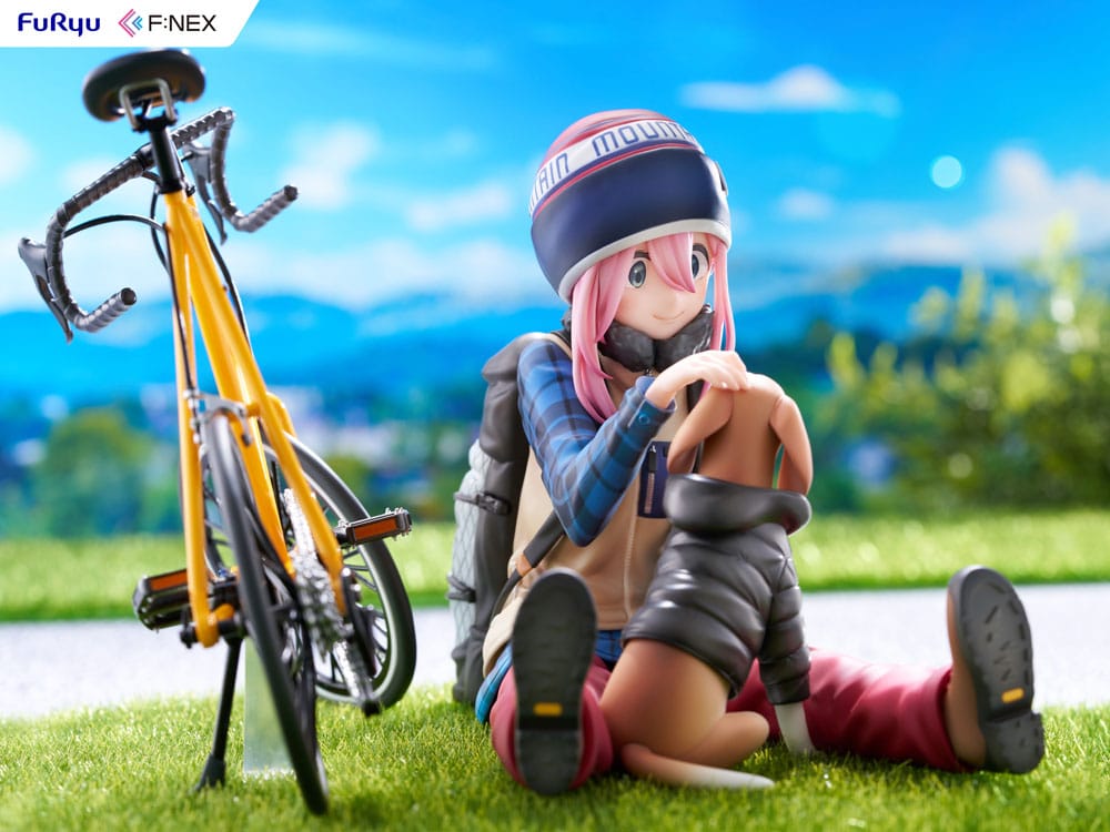 Laid Back Camp F:NEX PVC Statue 1/7 Nadeshiko Kagamihara 13 cm - Image 10