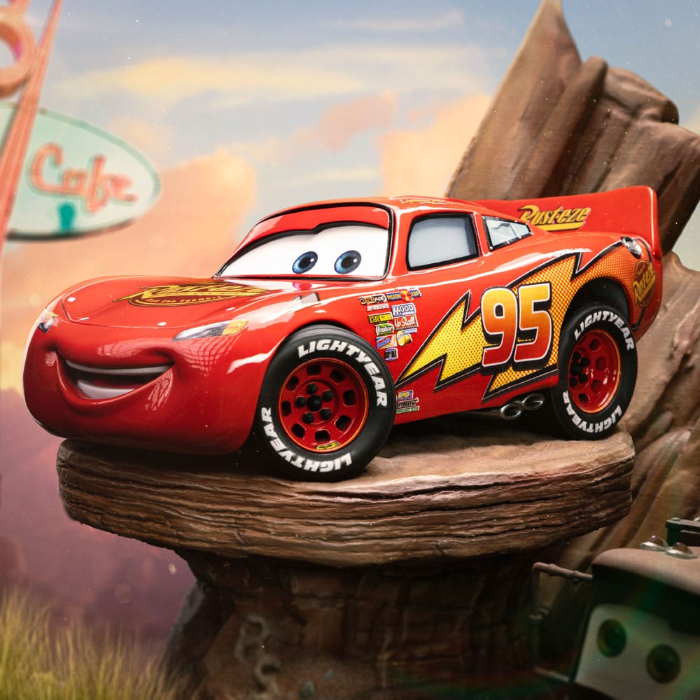 Cars Deluxe Art Scale Statue 1/10 Lightning Mcqueen & Tow Mater 31 cm - Image 12