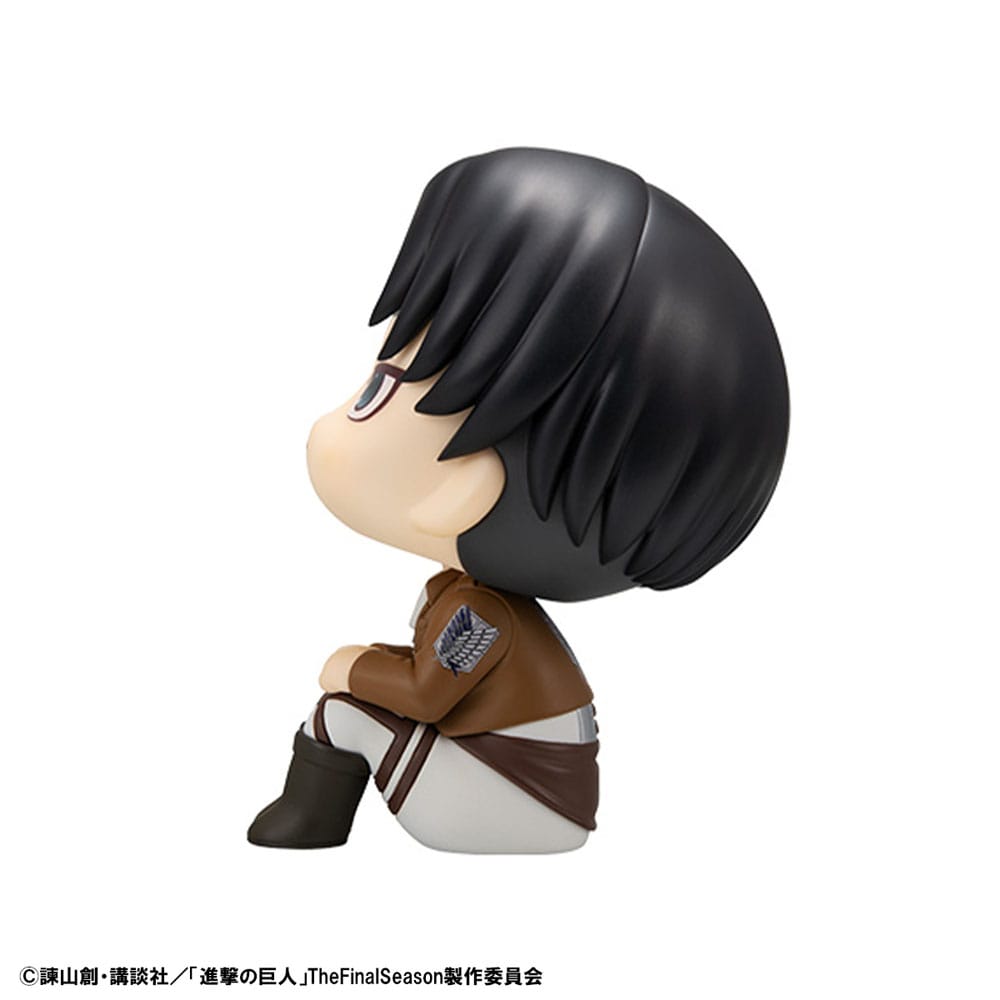 Attack on Titan Look Up PVC Statue Levi 11 cm - Image 5