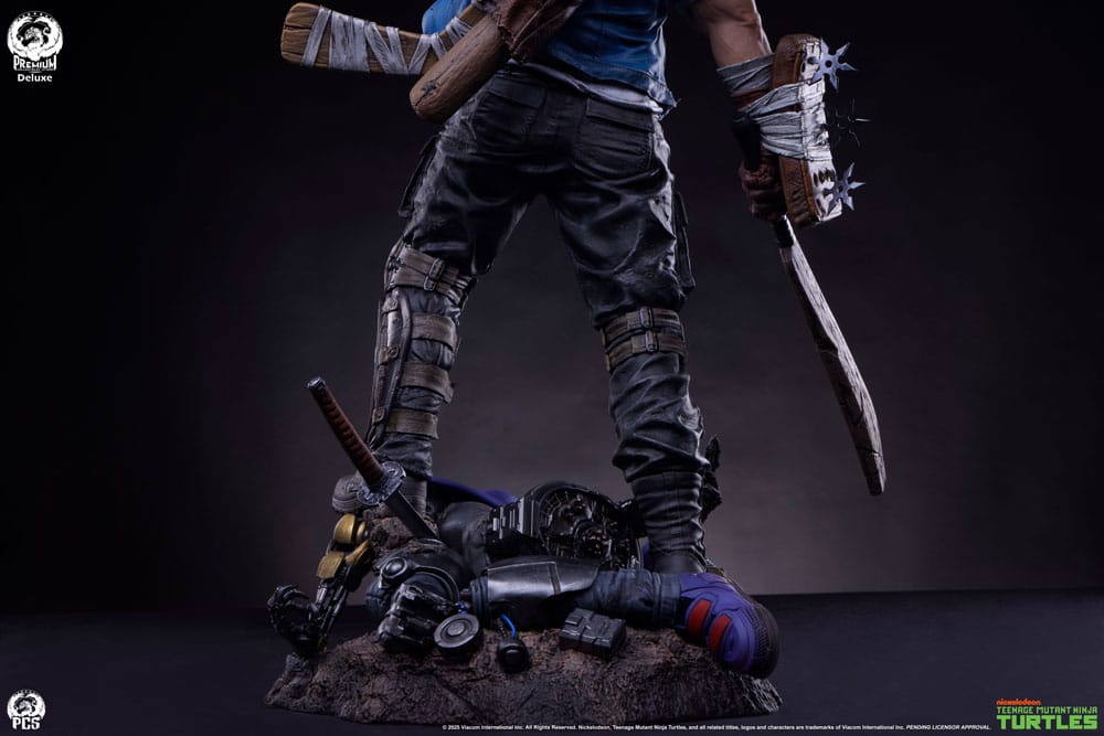 Teenage Mutant Ninja Turtles Legends Statue 1/3 Casey Jones Deluxe Edition 65 cm - Image 3