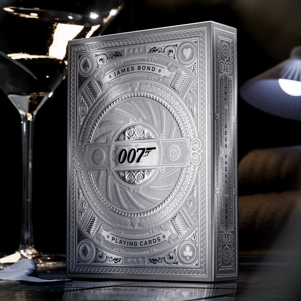 James Bond Playing Cards Silver Edition - Image 3