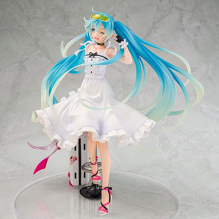 Hatsune Miku GT Project Original PVC Statue 1/7 Vacation Style Ver. 24 cm - Image 3