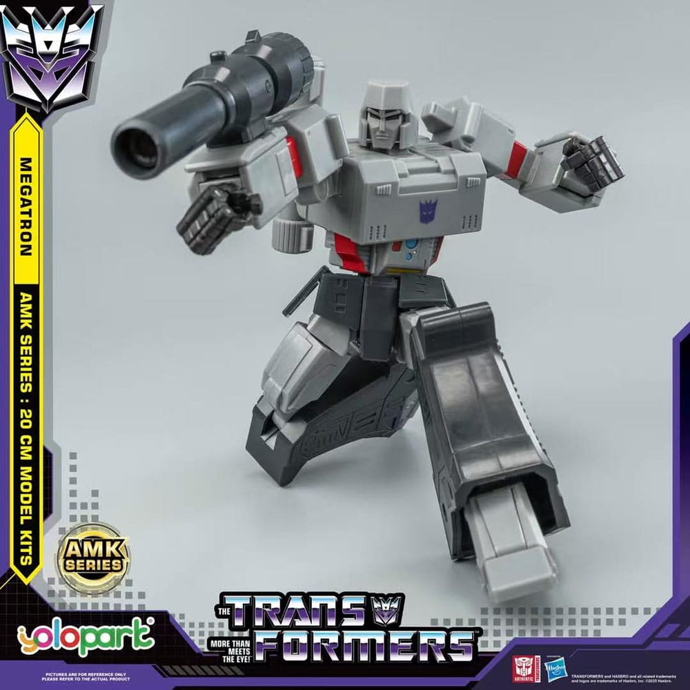 Transformers Generation One AMK Series Plastic Model Kit Megatron 20 cm - Image 2