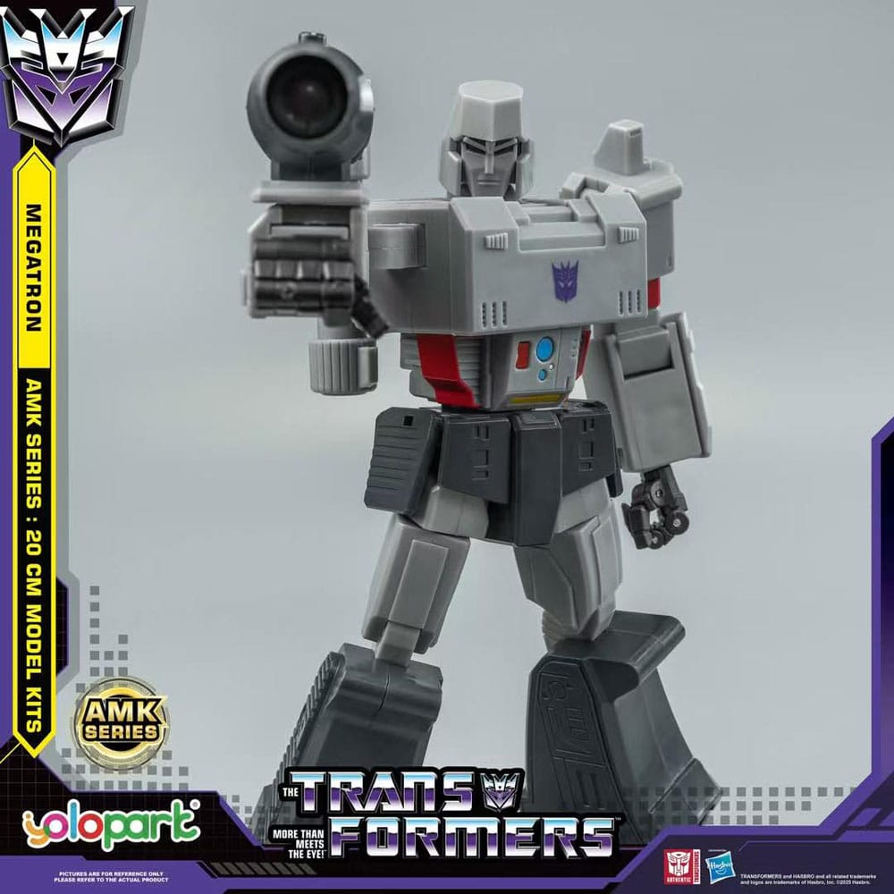 Transformers Generation One AMK Series Plastic Model Kit Megatron 20 cm - Image 3