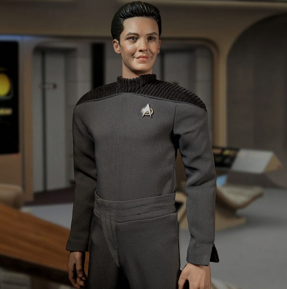 Star Trek: The Next Generation Action Figure 1/6 Wesley Crusher 30 cm - Image 2