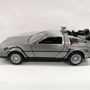 Back to the Future Hollywood Rides Diecast Model 1/32 DeLorean Time Machine