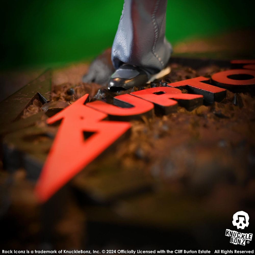 Metallica Rock Iconz Statue Cliff Burton II 22 cm - Image 13