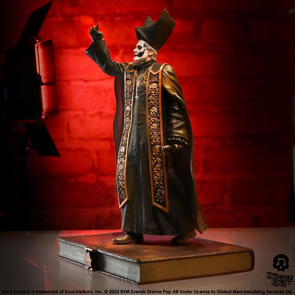 Ghost Rock Iconz Statue 1/9 Papa Emeritus IV (Black Robes) 22 cm - Image 7