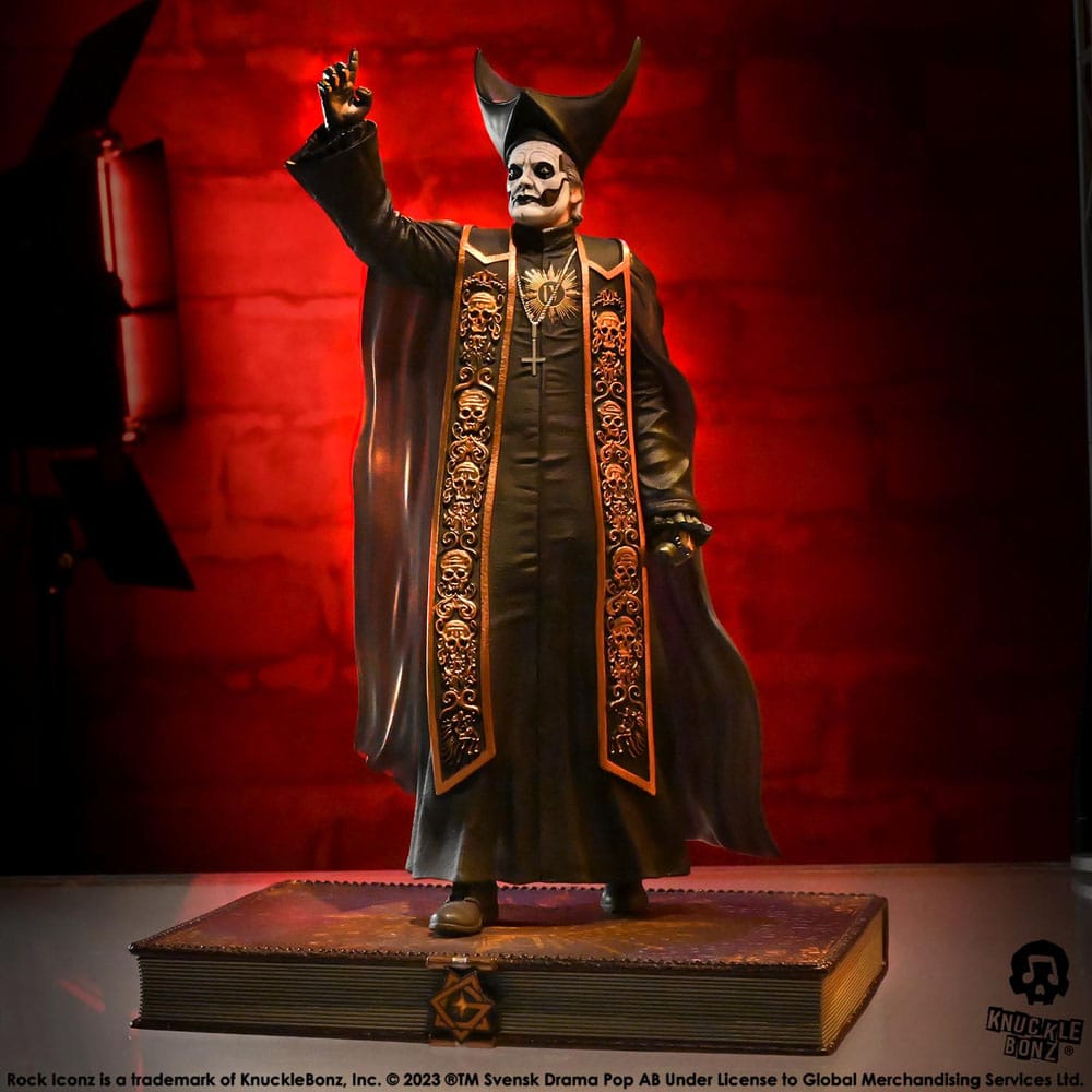 Ghost Rock Iconz Statue 1/9 Papa Emeritus IV (Black Robes) 22 cm - Image 9