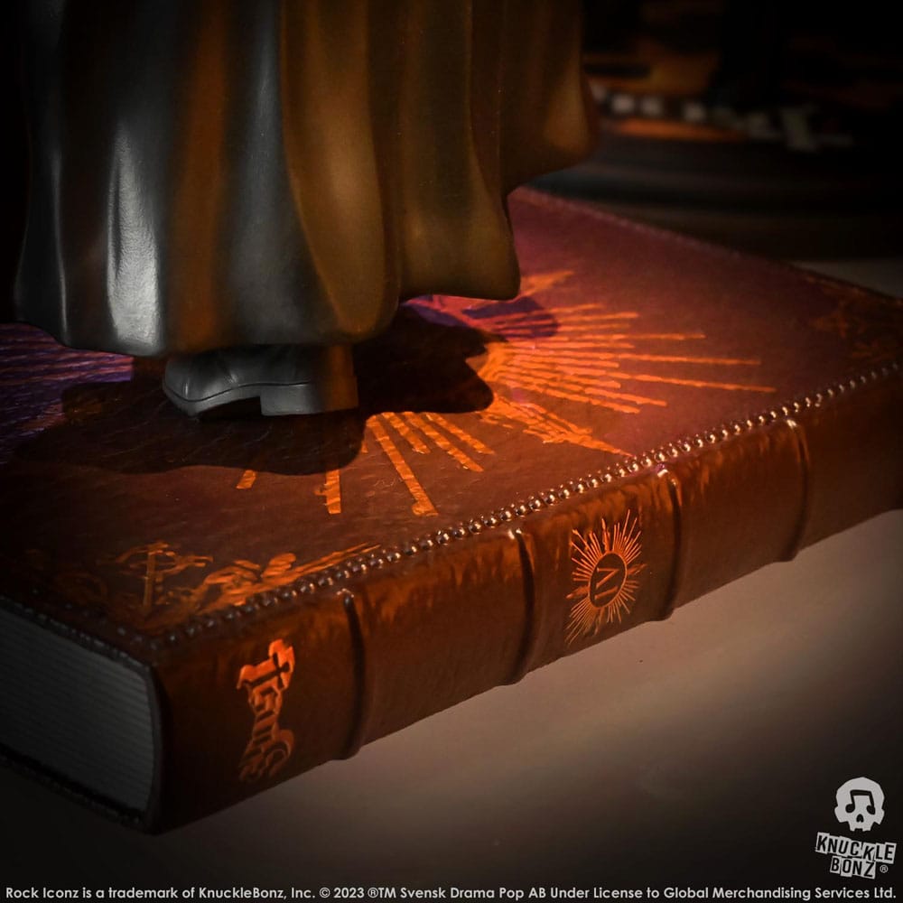 Ghost Rock Iconz Statue 1/9 Papa Emeritus IV (Black Robes) 22 cm - Image 12