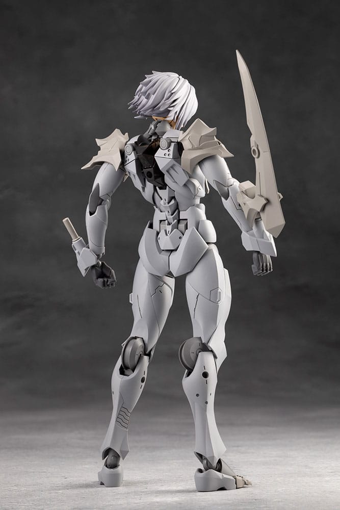 Megalomaria Unlimited Universe Model Kit Zirconia 18 cm - Image 3