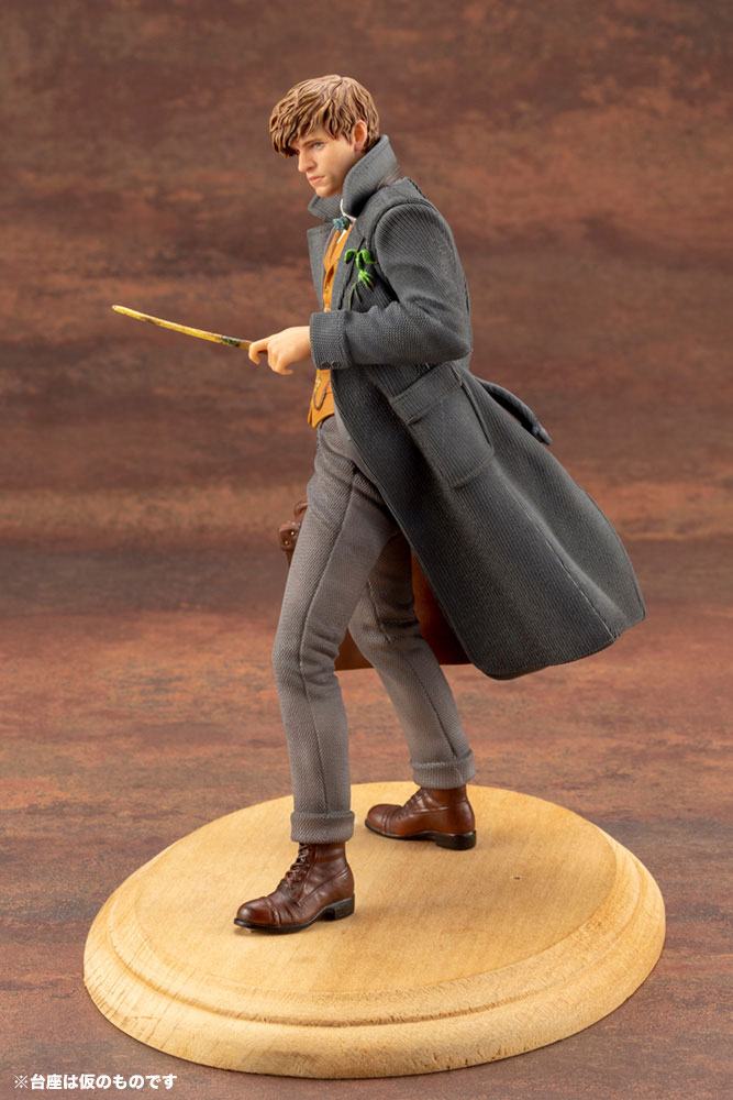 Fantastic Beasts 2 ARTFX+ PVC Statue 1/10 Newt Scamander 18 cm - Image 8