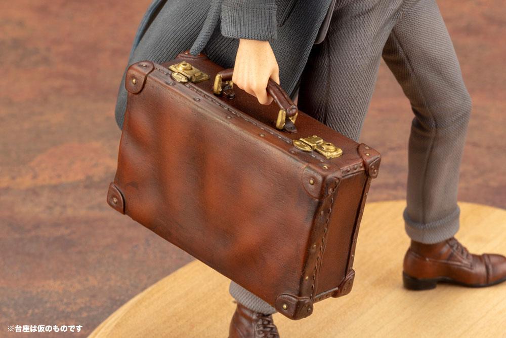 Fantastic Beasts 2 ARTFX+ PVC Statue 1/10 Newt Scamander 18 cm - Image 13