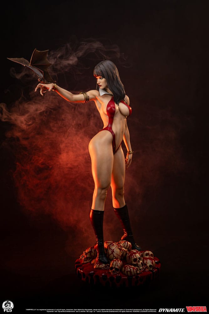 Vampirella Statue 1/2 Vampirella 112 cm - Image 4