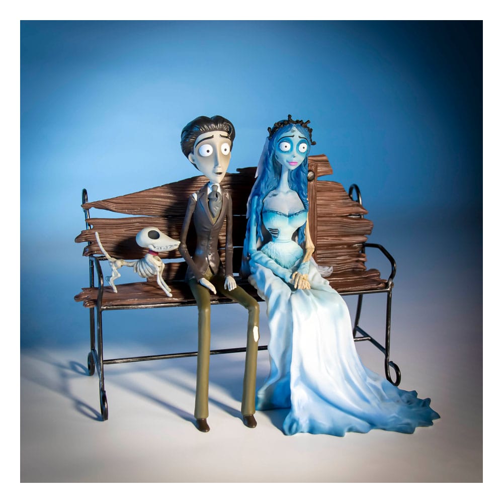 Corpse Bride Gift Set figure & Keyring Victor & Emily - Image 6