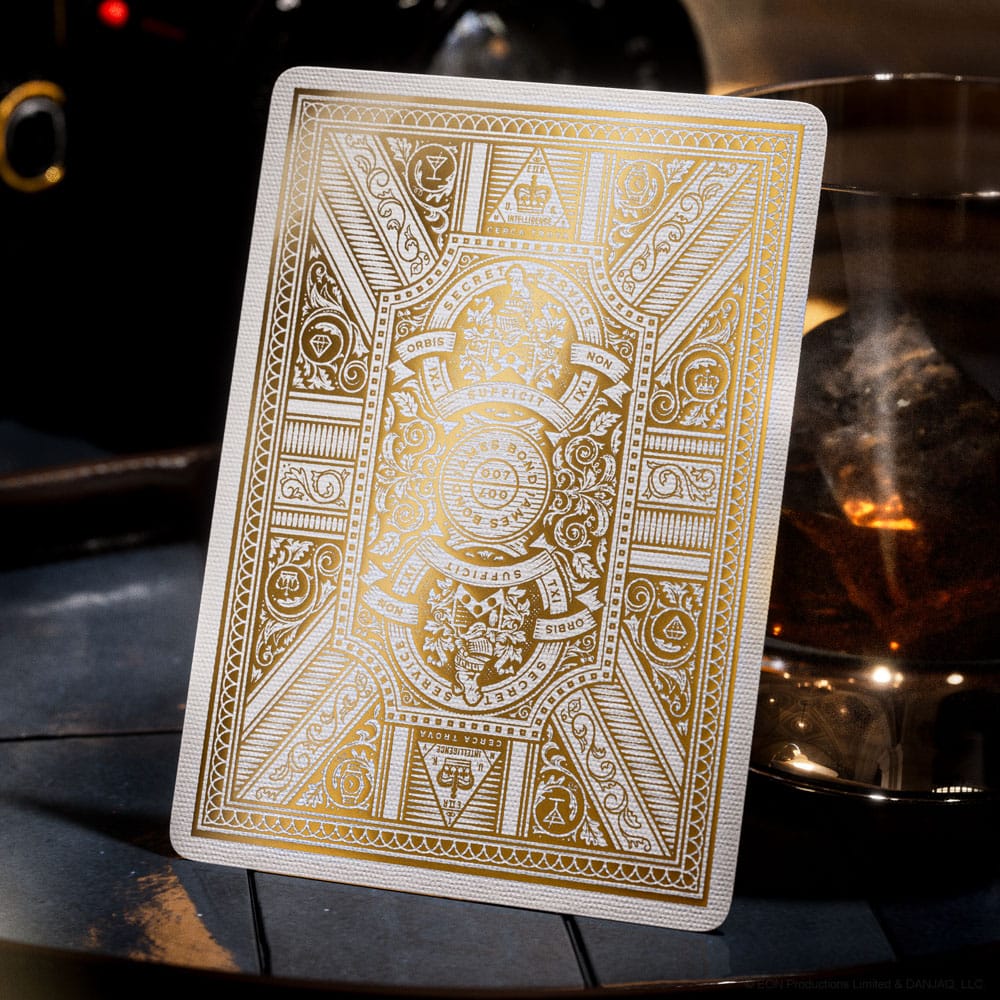 James Bond Playing Cards Box Set James Bond Gold Edition - Image 6