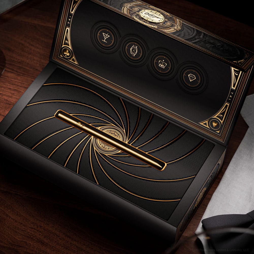 James Bond Playing Cards Box Set James Bond Gold Edition - Image 8