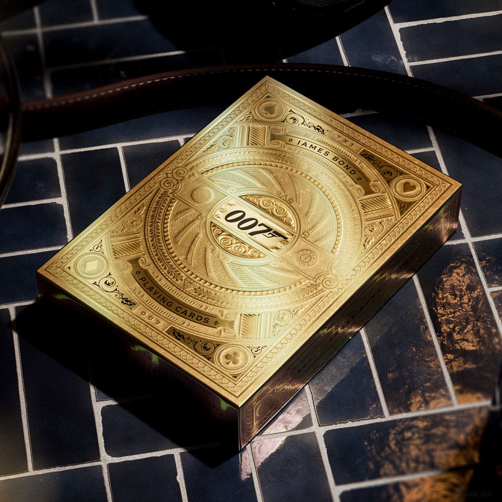 James Bond Playing Cards Box Set James Bond Gold Edition - Image 9