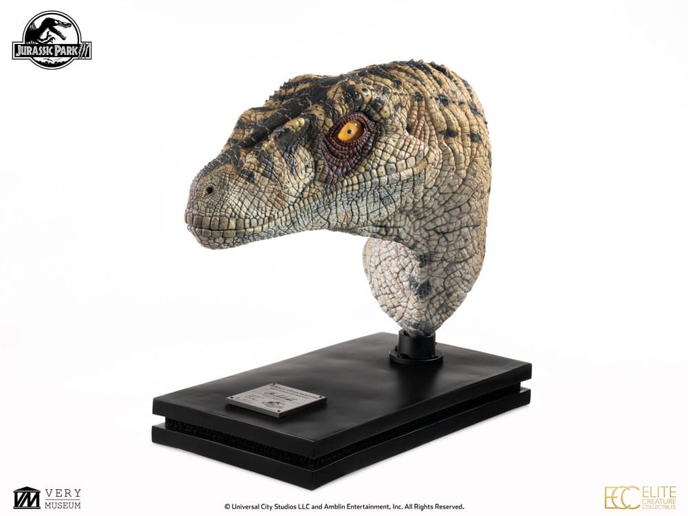 Jurassic Park III Bust Female Velociraptor White Queen 75 cm - Image 7