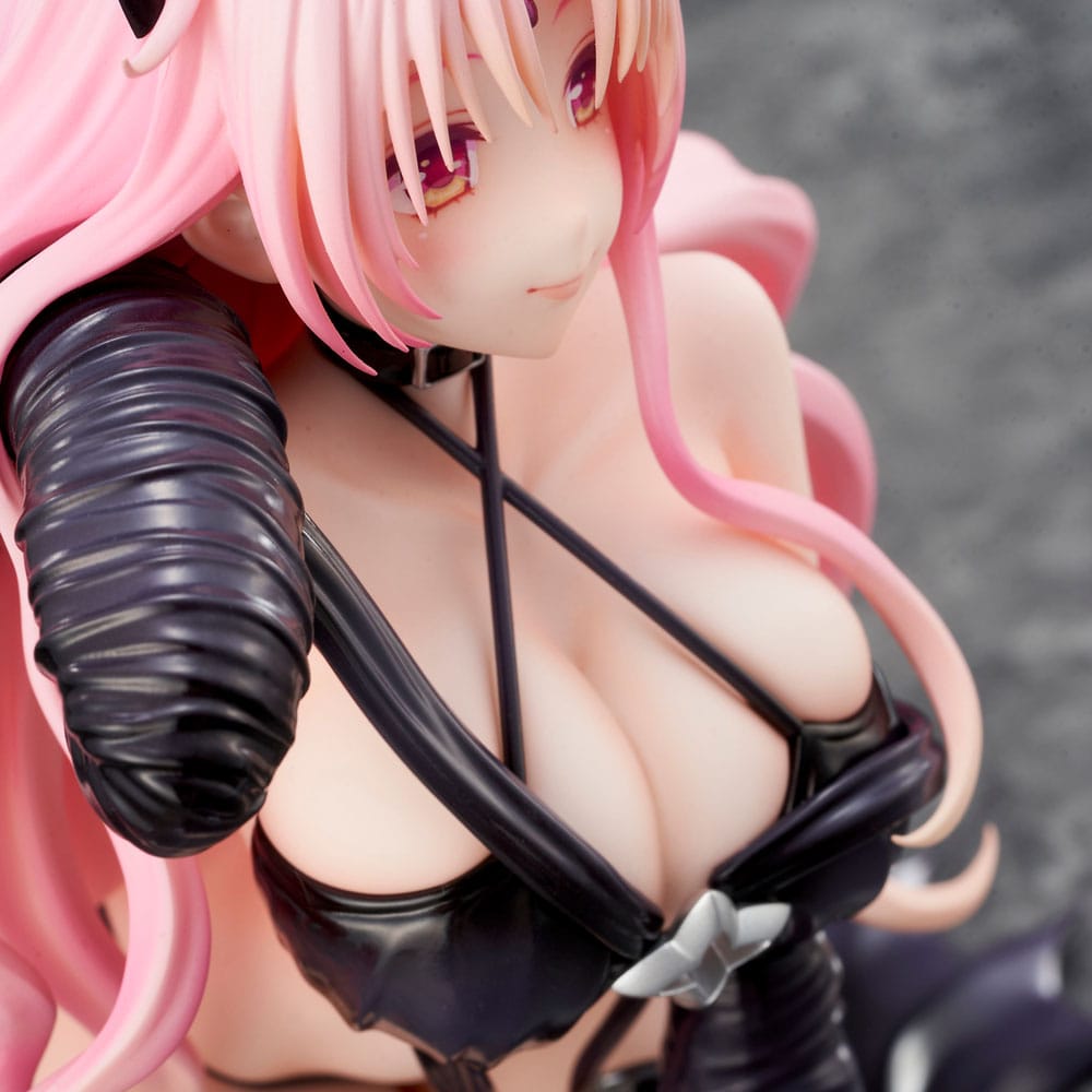 To Love-Ru Darkness PVC Statue 1/6 Sefie Michaela Deviluke Darkness Version (Renewel Package Edition) 19 cm - Image 9