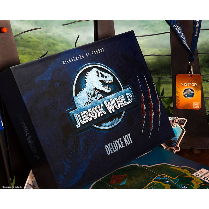 Jurassic World Spanish Deluxe Kit - Image 4