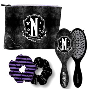 Wednesday beauty set