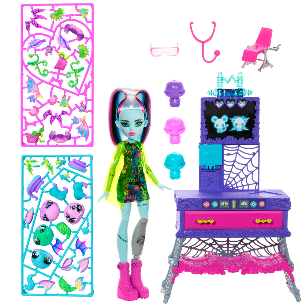 Monster High Frankie Stein + Laboratory doll - Image 4