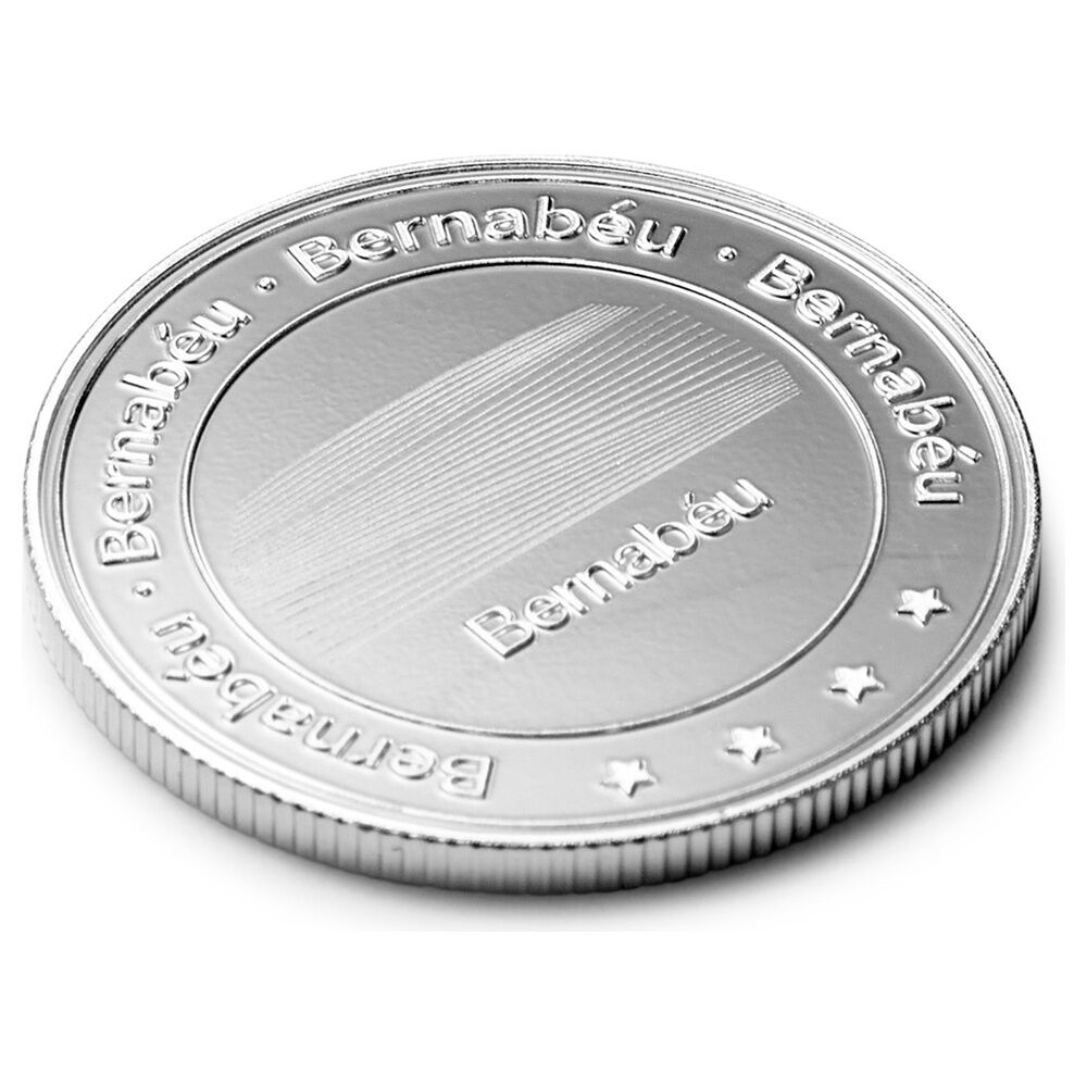 Real Madrid Bernabeu Silver coin - Image 5