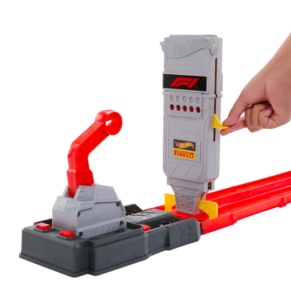 Hot Wheels Racing F1 Starting Grid Challenge - Image 4