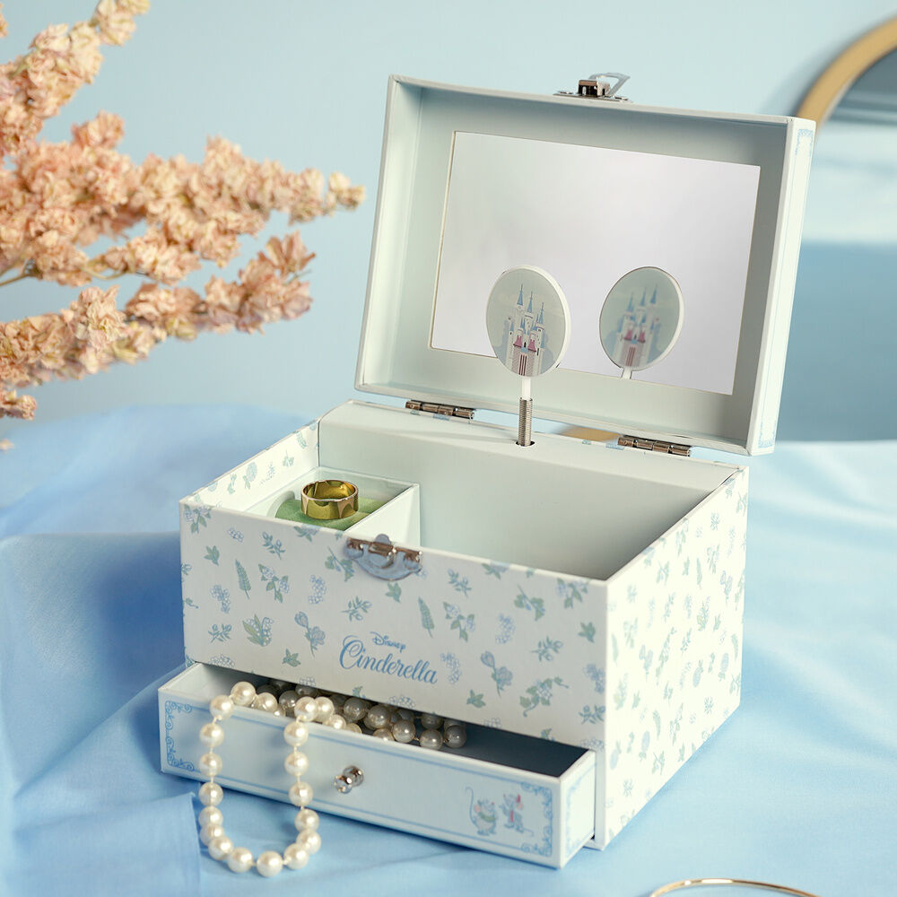 Disney Princess Cinderella musical jewellery box - Image 8