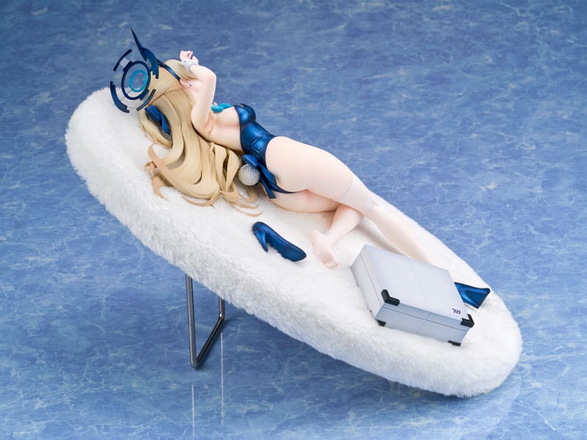 Blue Archive PVC Statue 1/7 Toki (Bunny Girl) Memorial Lobby Ver. 30 cm - Image 2