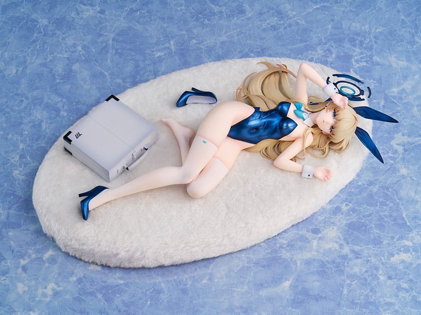 Blue Archive PVC Statue 1/7 Toki (Bunny Girl) Memorial Lobby Ver. 30 cm - Image 13