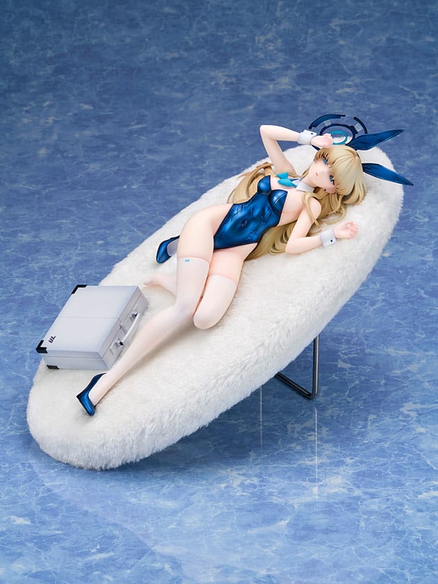 Blue Archive PVC Statue 1/7 Toki (Bunny Girl) Memorial Lobby Ver. 30 cm - Image 16