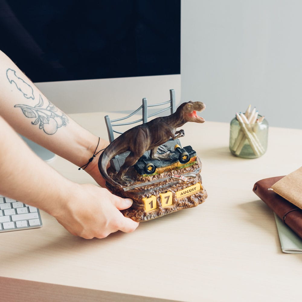 Jurassic Park 3D perpetual Calendar - Image 9