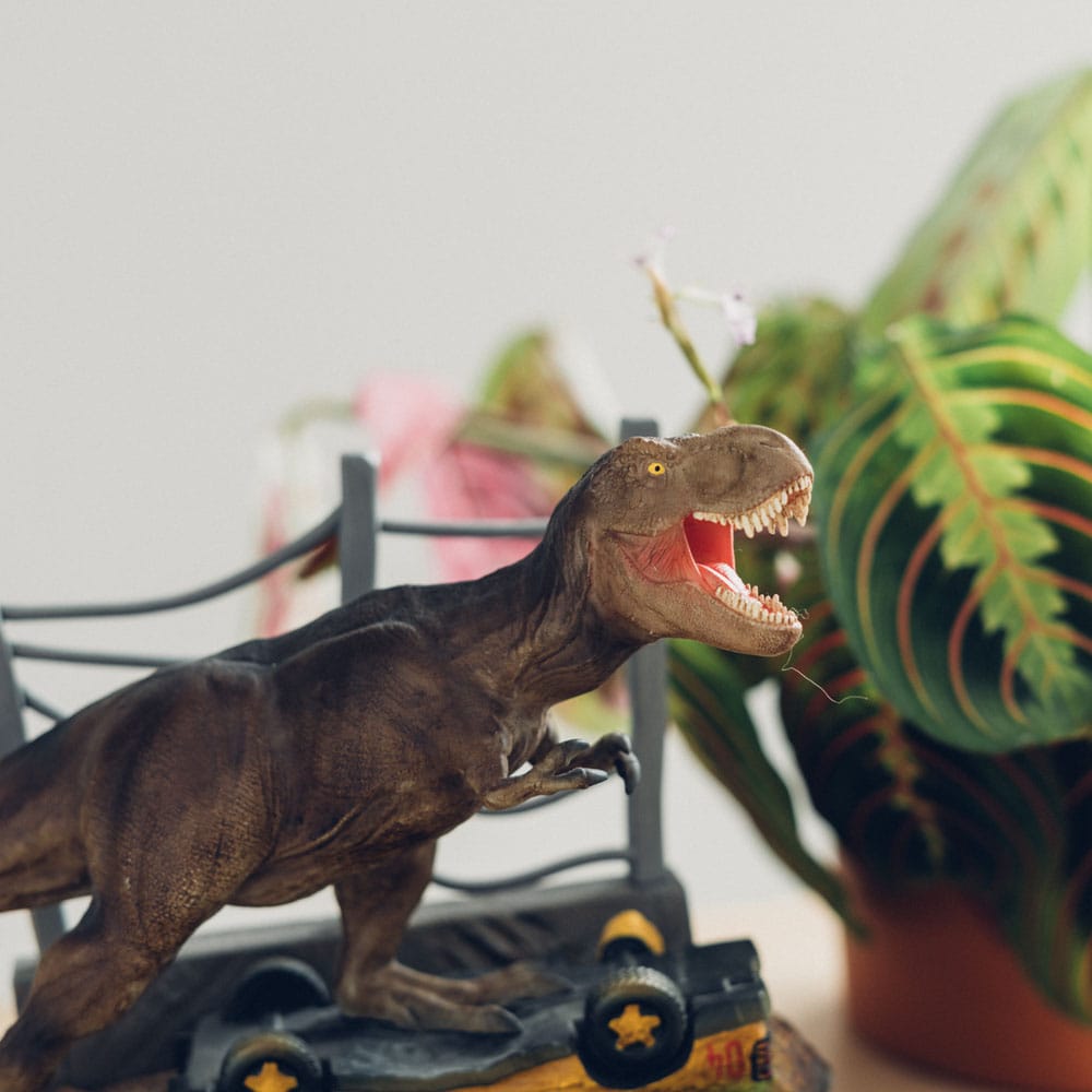 Jurassic Park 3D perpetual Calendar - Image 12